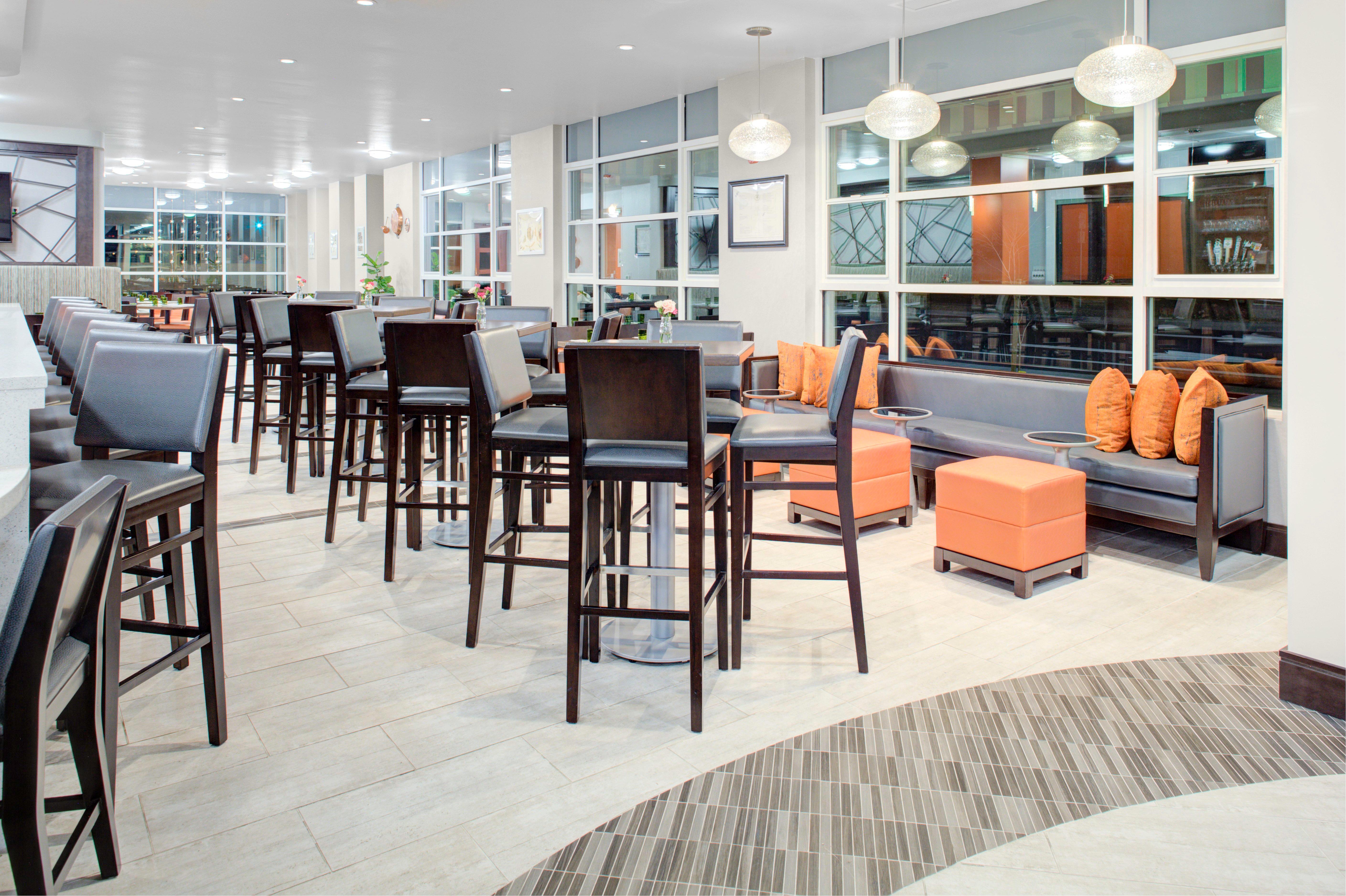 Holiday Inn Windsor - Wine Country By Ihg Eksteriør bilde